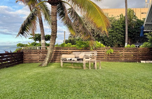 Mokuleia House | 4-bedroom Beach House on Oahu's North Shore, Ocean Front, Sauna/Cold Plunge