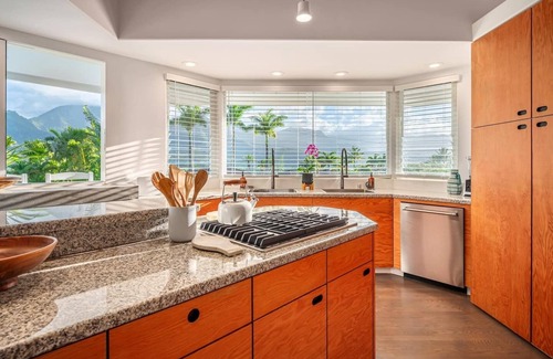 Princeville House | 4-Bedroom Home overlooking Hanalei Bay & Bali Hai