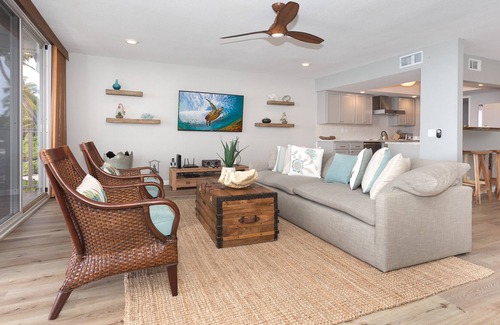 Kailua-Kona House | *** 5 STAR LUXURY OCEANFRONT KONA BEACH HOME ***