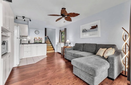 Punaluu Condo | #57 Beautifully Remodeled Studio