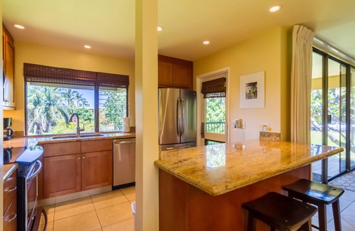 Wailea Condo | 5A - 2 Minute Walk to the beach/main pool, well-equipped, see reviews!