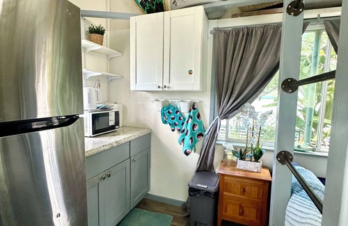 Kahuku House | A little piece of Aloha at our North Shore Tiny Hale