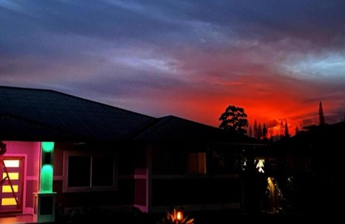 Keaau House | A Perfect location In Paradise!