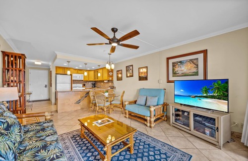 Kihei Condo | Across of Beach - Gorgeous 4th floor upgraded condo