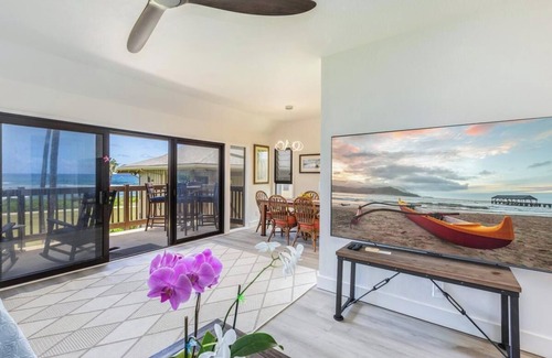 Lihue Condo | ALL NEW Oceanfront 2 storey comfortably sleeps 6-7