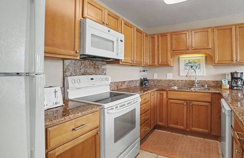 Bayview Condo | Aston at Poipu Kai | Walk to Beach | 2 Pools | Private Lanai | Tennis