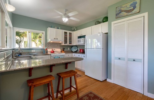 Poipu House | Baby Beach Bungalow - Beautiful Bungalow Steps from Beach