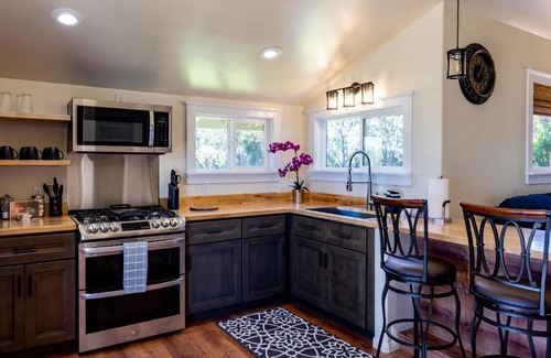 Hawi House | Barnside, Peaceful Country Getaway