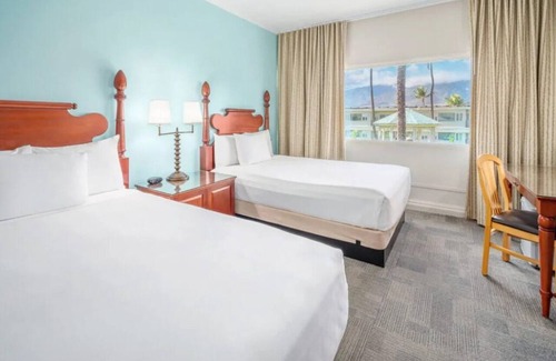 Kahului Hotel | Beach Getaway | 4 Pet-Friendly Units w/Garden View & Direct Beach Access!