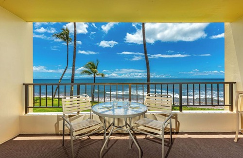 Kihei Condo | Beachfront Paradise with A/C - Sugar Beach Resort #227 - Stunning Ocean Views!