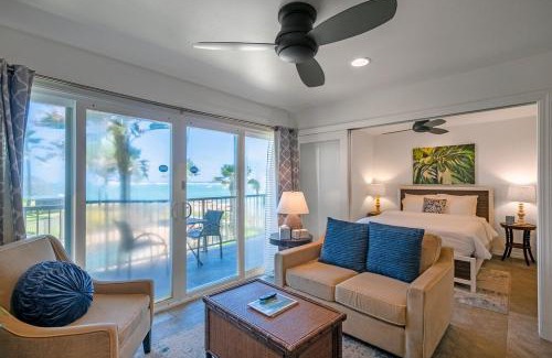 Wailua Apartment | Beachfront with AC, walkable and central