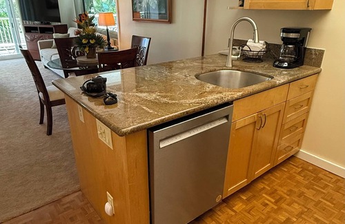 Kaanapali Condo | Beautifully Decorated Studio at The Whaler on Ka'anapali Beach