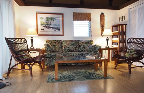 Punaluu Condo | Big Island Vacation Rental (on The Island of Hawaii) at Punaluu Beach