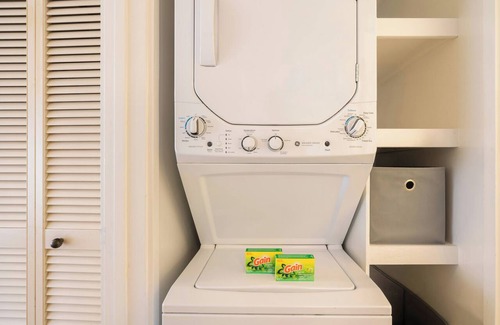 Downtown Honolulu Apartment | Bishop Suites Downtown Honolulu
