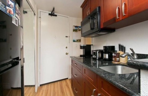 Waikiki Apartment | Blue Paradise- Waikiki