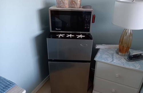 Kihei Apartment | Brand new! Cozy and safe lockout unit in Kihei condo. Close to everything!