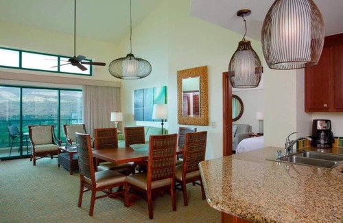 Ko Olina Villa | Charming 2-bedroom villa with WiFi, AC in wonderful Kapolei