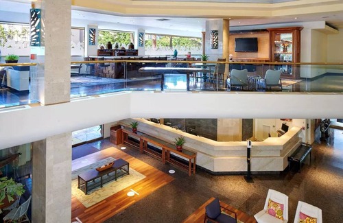Waikiki Apartment | Charming Waikiki Studio With Partial Ocean View in Boutique Hotel