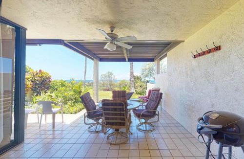 Kahaluu Bay Apartment | Country Club Villas 102