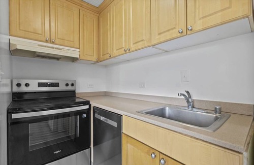 Diamond Head - Kapahulu - St. Louis Apartment | Cozy Island Escape - Near Waikiki & Diamond Head