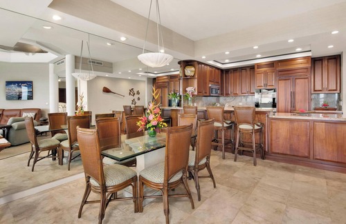 Kamuela Condo | Discounted Golf Rates! Mauna Lani Point E203 w/Ocean Views - CoralTree Managed