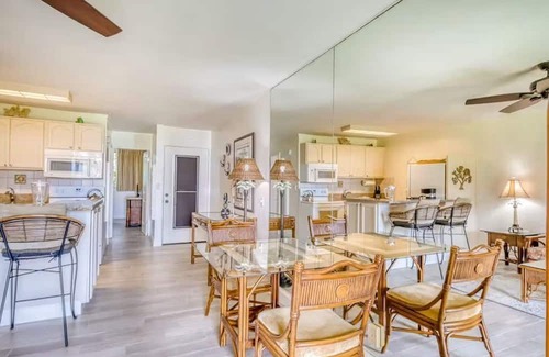Kahana Condo | Easygoing Lahaina Stay with Pool and Views