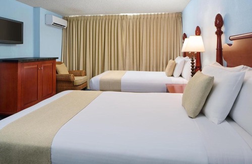 Waikiki Hotel | Ewa Hotel Waikiki