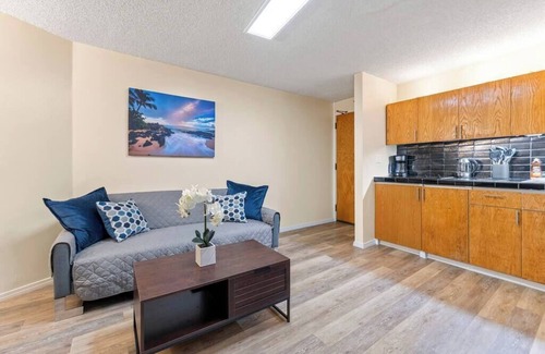 Downtown Honolulu Condo | Executive Center 1BR Condo in Honolulu W/Parking