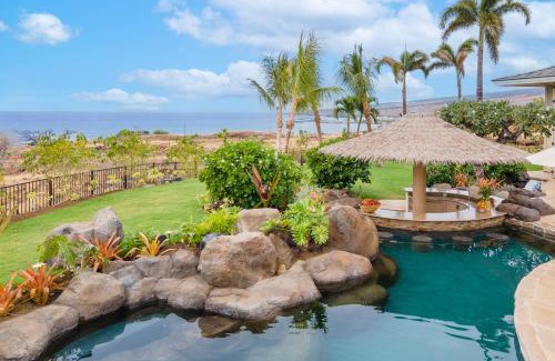 Kamuela House | Experience luxury at Hale 'O Ka La in Kamuela, featuring 5 bedrooms and stunning amenities.