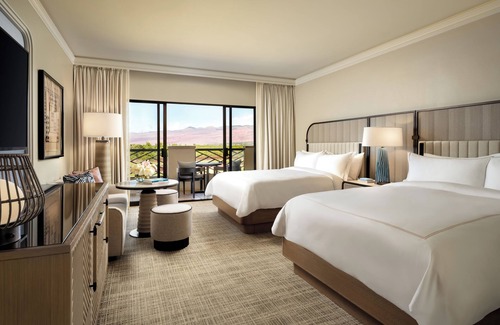 Kamuela Resort | Fairmont Orchid Gold Experience