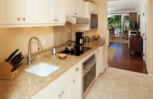 Kahuku Villa | FALL REDUCED! Villa 202-203 OceanView Turtle Bay