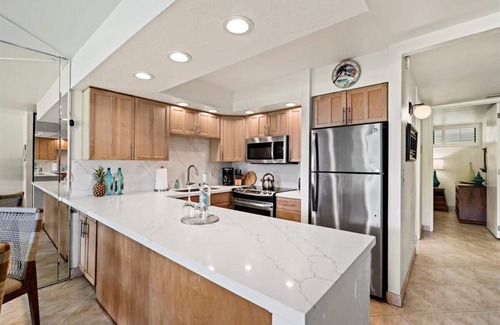 Honokowai Apartment | Fall Sale - Ground Floor- Just Renovated, AC & 20 steps to the Ocean
