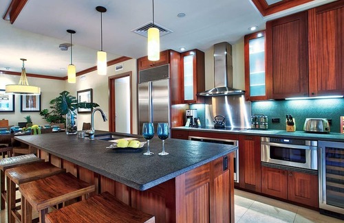 Ko Olina Villa | Fall Specials & Sales now-Fabulous 3 BR/3 BA Updated Villa