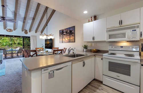 Kihei Condo | Family 2BR- M209-Across from Kam III Beach & Park | Near Shops/Dining and Boats