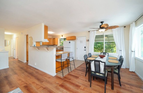 Kapoho House | Family 4BR Retreat Pool, Hot Tub, BBQ grill