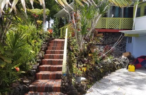Keaau House | Spacious 4-Bedroom Home with Family-Friendly Amenities