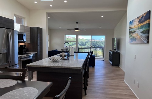 Moanalua House | GOLF CRSE. FRNTG., ALL RMS. W/VIEW, HOME "F", CLEAN-GATED: NR. JBPHH:SAM.GOV.