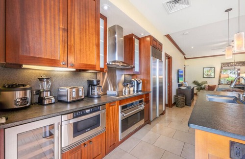 Ko Olina Condo | Hale Akaka Falls O-121 one of a kind luxury stay