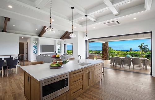 Poipu House | Hale Kahili: 8BR Ocean View Estate w/Pools+Spa!