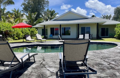 Keaau House | Hale Kai Nalu- Oceanfront Luxury Home W/Pool & Spa- Hilo-Side