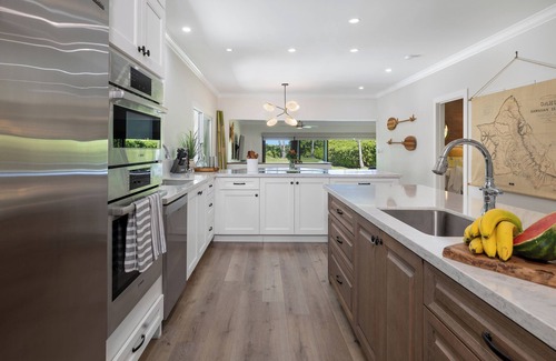 Kailua House | Hale Oahu Lic.#1990/NUC-1777/1778 BEACHFRONT KAILUA LUXURY