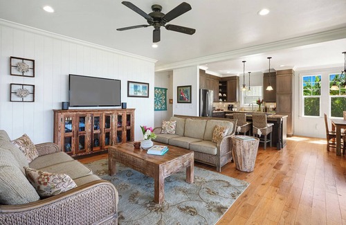 Poipu House | Hale Pohaku Kai: Poipu Seaside Stunner