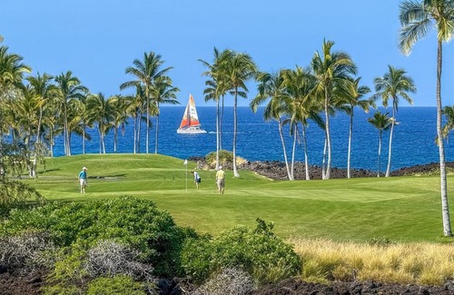Waikoloa Apartment | Halii Kai Villas Ocean View 7 BR Sleeps 20 Great for Families Complimentary Car with 6 Nights HLI ML-3872 by KBM