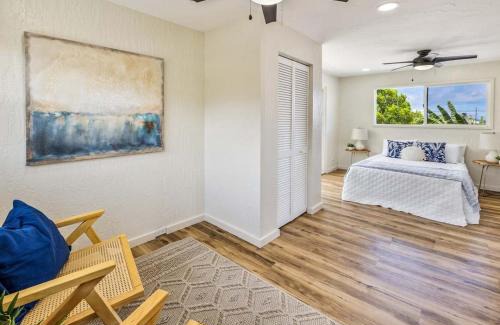 Hauula House | Hau'ula Haven with AC- Walk to Beach & Mountain View Lanai