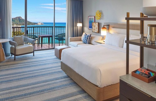 Honolulu Resort | Hilton Hawaiian Village Studio - Many Dates Available!