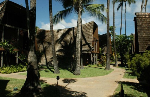 Kaunakakai Hotel | Discover Hotel Moloka'i: Oceanfront Comfort Awaits