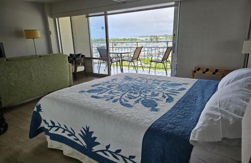 Waikiki Apartment | Ilikai Hotel Condo with Kitchen and Ocean View
