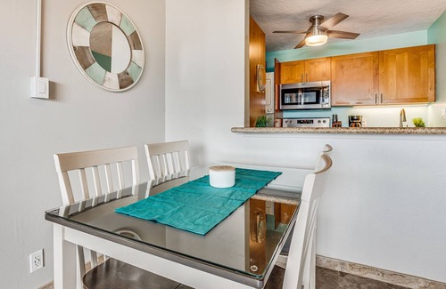 Kihei Condo | June Special Rate! Beach Chic, Huge Ocean Views, Walk to Beach & Shops