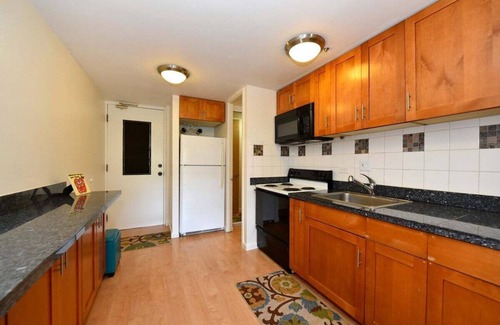 Honokowai Condo | KA 402 Spacious Studio Close to Ocean Heated Pool