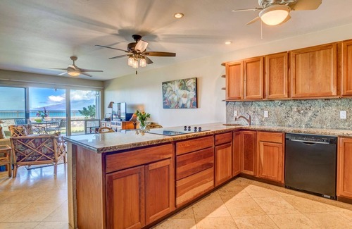 Kahana Condo | Kahana Sunset A8 - Direct Oceanfront - Two Lanais - Free Fun